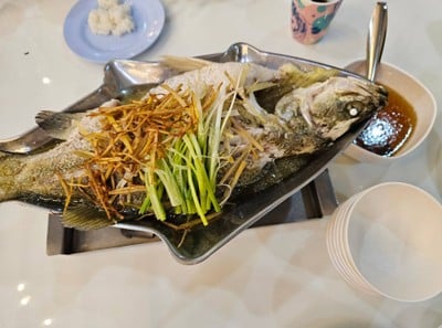 ปลากระพงนึ่งซีอิ๊ว