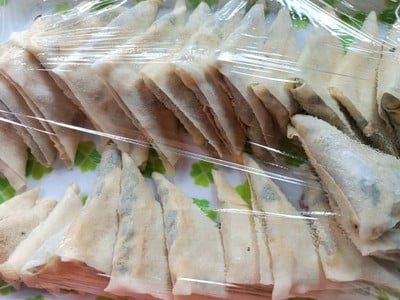 วิธีทำ ปอเปี๊ยะทอดไส้ผักโขมเบคอนชีส