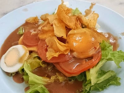 สลัดแขก