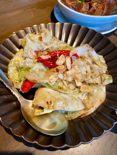 กะหล่ำปลีผัดน้ำปลา