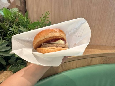 Hokkaido Cheese burger