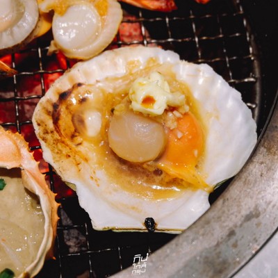 Red Panda Yakiniku x RAGNAROK