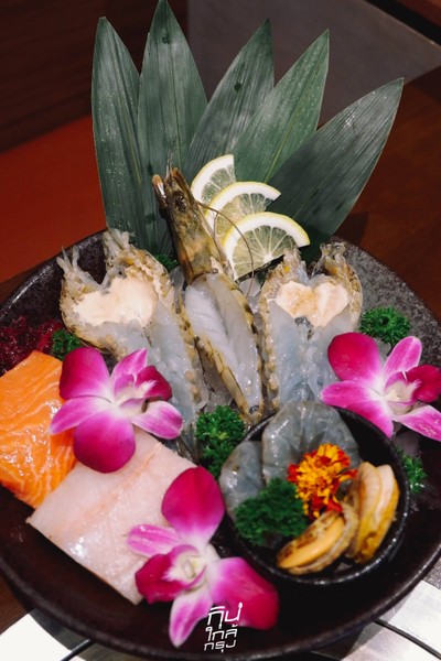 Red Panda Yakiniku x RAGNAROK