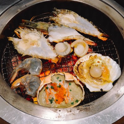 Red Panda Yakiniku x RAGNAROK