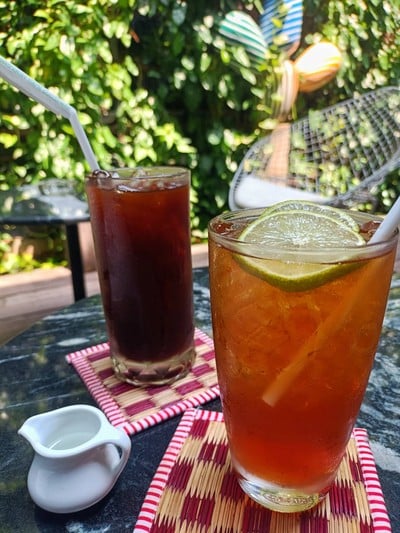 อาหาร หรือ เครื่องดื่ม