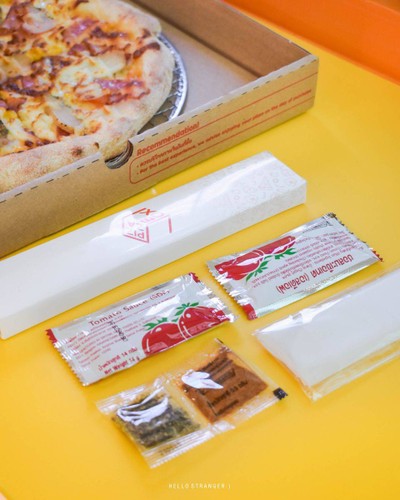 PIZZA BOX ตู้พิซซ่าอัตโนมัติเครื่องแรกในไทย!!