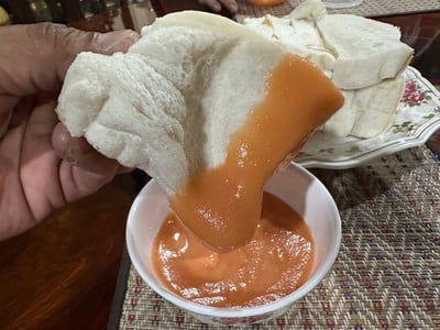ขนมปังนึ่งสังขยา