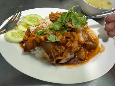 ข้าวหมูแดง/หมูกรอบ