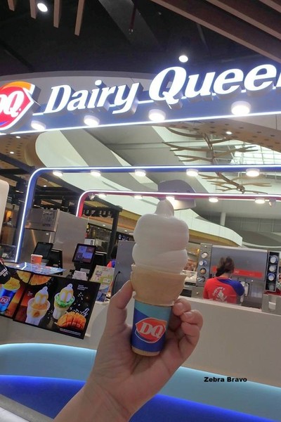 ไอศกรีมโคนวนิลา 2 บอล