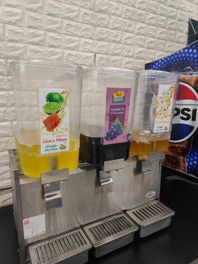 เครื่องดื่มรีฟีล