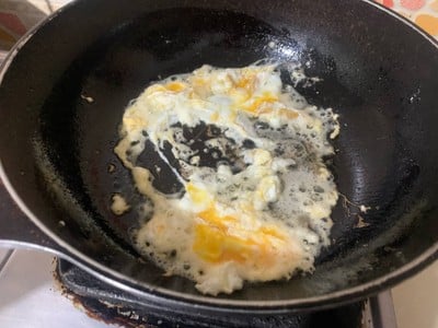 วิธีทำ ข้าวผัดน้ำพริกอ่อง