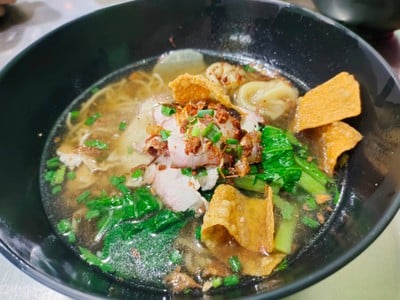 บะหมี่เกี๊ยวน้ำ
