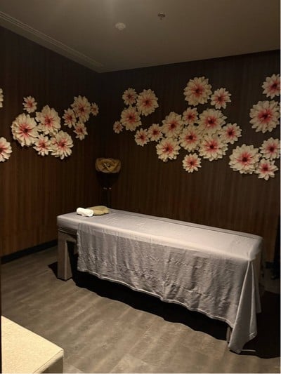 Thann Sanctuary Spa Flagship store  One Bangkok