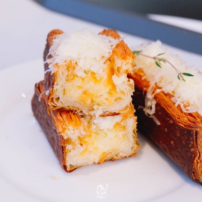 ครัวซองต์เมนูน้องใหม่ "Croissant bar " จากร้าน Eric Kayser