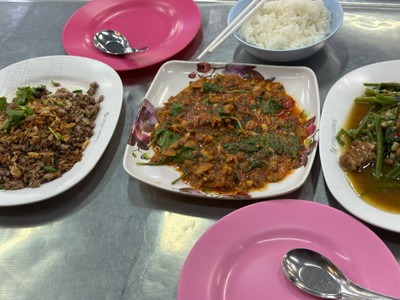 หอยลายผัดพริกเผา