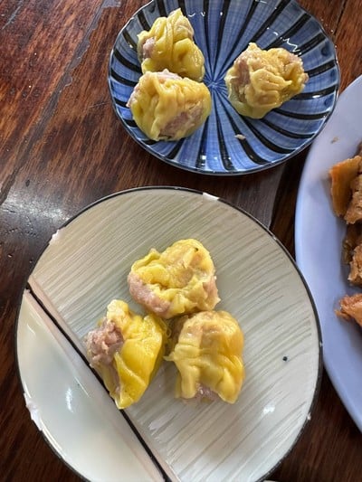 จีบเหลือง