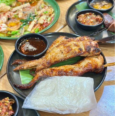 ปีกไก่ย่าง