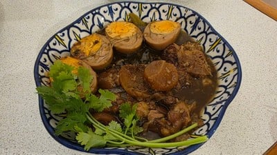.ข้าวขาหมูปากนัง