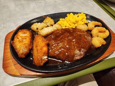 Saizeriya サイゼリヤ ささしまライブ駅前店