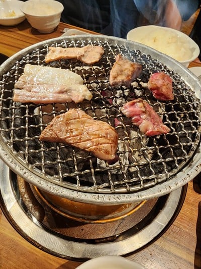 Sumibiyakiniku Sugimoto 焼肉レストラン｜炭火焼肉 スギモト 名古屋駅/名駅(ランチ 一人焼肉)
