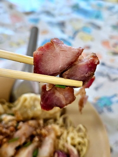 หมูย่าง