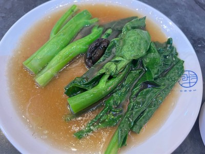 ผักคะน้าฮ่องกงราดน้ำมันหอย