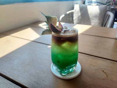 อาหาร หรือ เครื่องดื่ม