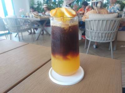 อาหาร หรือ เครื่องดื่ม