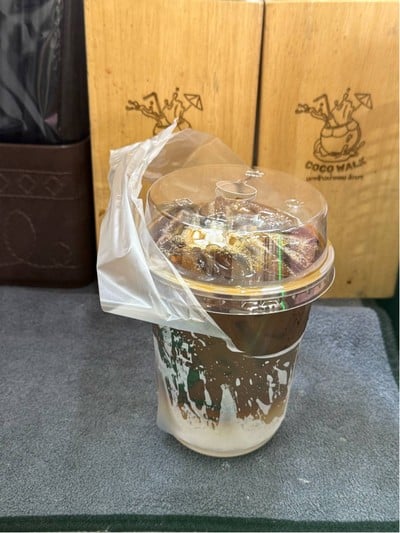 กาแฟดำน้ำมะพร้าว