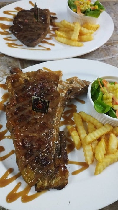 สเต็กเนื้อทีโบน