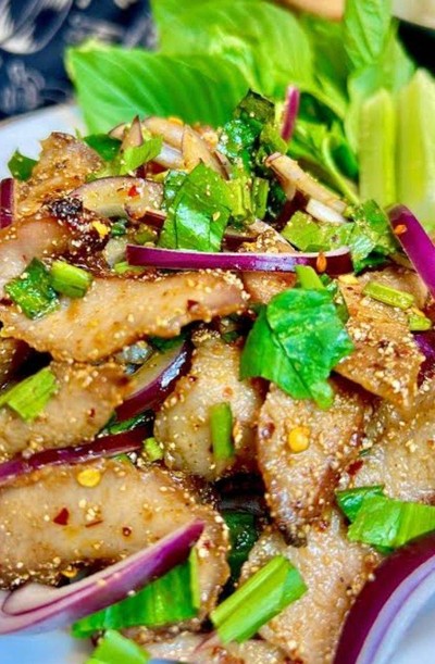 อาหาร หรือ เครื่องดื่ม