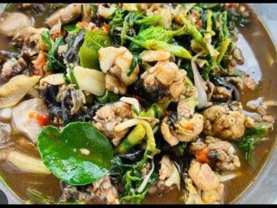 อาหาร หรือ เครื่องดื่ม