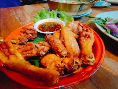 ไก่ทอดเมืองขอน