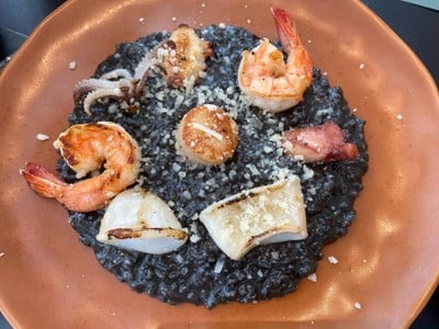 Dark ocean risotto