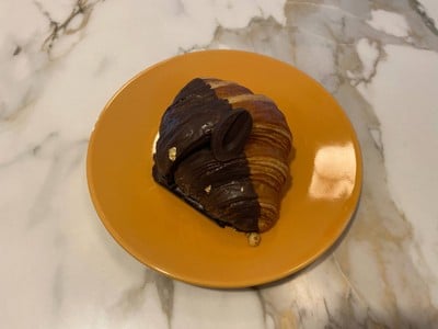 ครัวซองดาร์กช็อกโกแลต