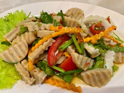 ยำหมูยอ