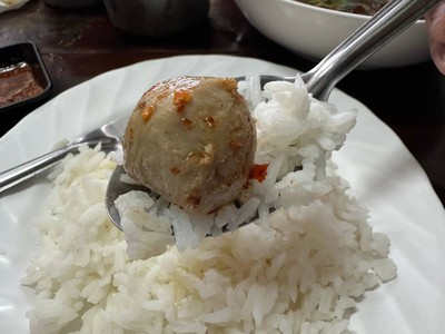 เกาเหลาเนื้อเปื่อย เอ็นแก้วตุ๋นยาจีน