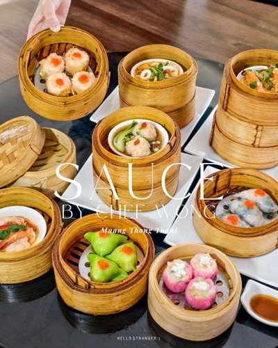 Mulatto ayolning kunnilingusi