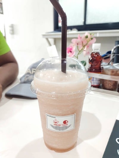 ลิ้นจี๋ปั่น