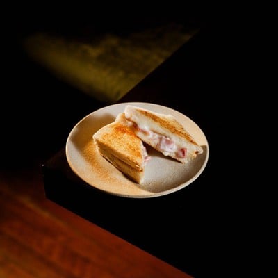 MENU_2923868py_1744081272