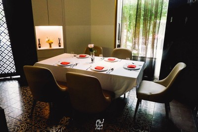 ทานข้าวแช่โบราณตามตำรับชาววังต้อนรับหน้าร้อนที่ "Royal Osha"