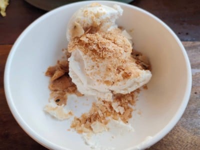 ไอติมกะทิ