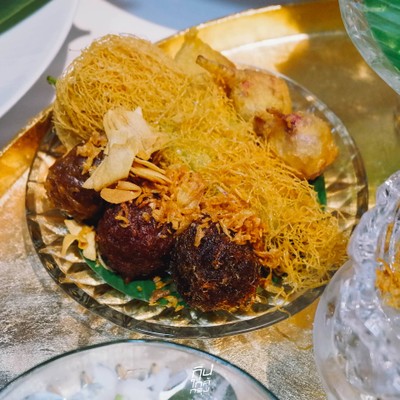 ทานข้าวแช่โบราณตามตำรับชาววังต้อนรับหน้าร้อนที่ "Royal Osha"