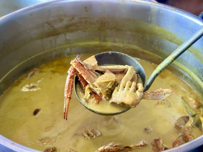 ขนมจีน น้ำแกงปู