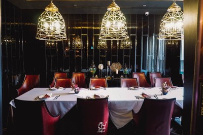 ทานข้าวแช่โบราณตามตำรับชาววังต้อนรับหน้าร้อนที่ "Royal Osha"