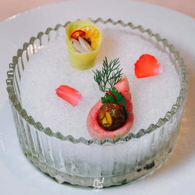 ทานข้าวแช่โบราณตามตำรับชาววังต้อนรับหน้าร้อนที่ "Royal Osha"