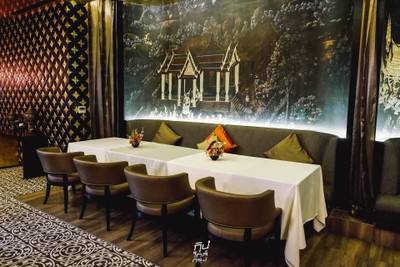 ทานข้าวแช่โบราณตามตำรับชาววังต้อนรับหน้าร้อนที่ "Royal Osha"