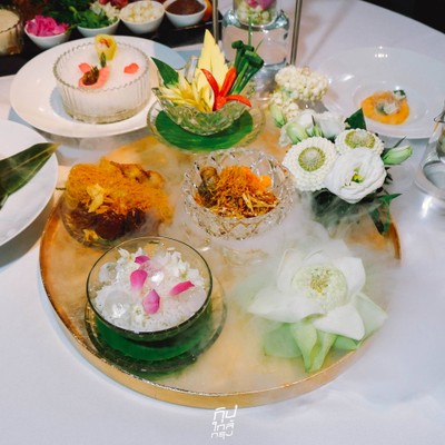 ทานข้าวแช่โบราณตามตำรับชาววังต้อนรับหน้าร้อนที่ "Royal Osha"