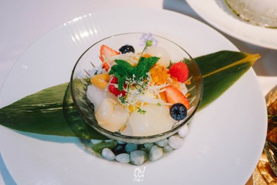 ทานข้าวแช่โบราณตามตำรับชาววังต้อนรับหน้าร้อนที่ "Royal Osha"