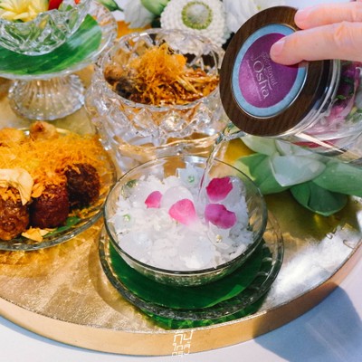 ทานข้าวแช่โบราณตามตำรับชาววังต้อนรับหน้าร้อนที่ "Royal Osha"